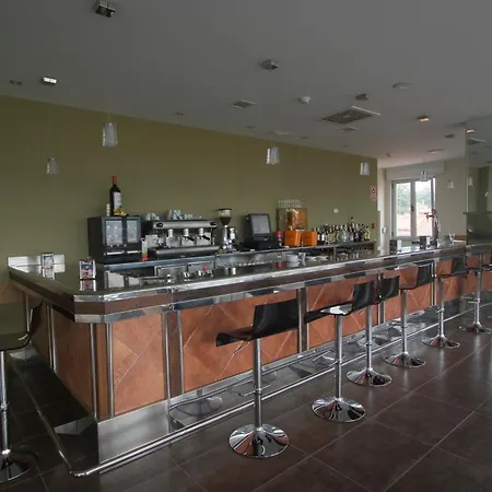 Отель Palacio De Asturias Овьедо