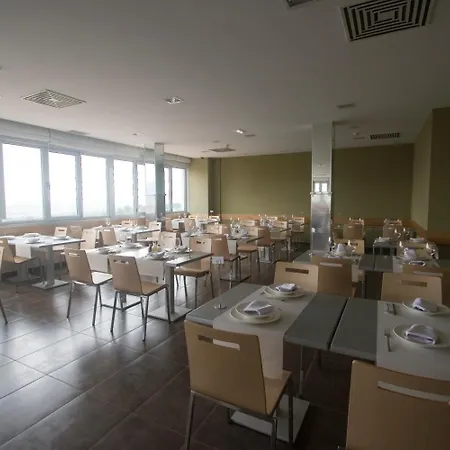 Otel Palacio De Asturias 3*