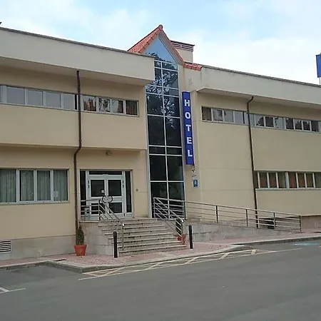 Palacio De Asturias Hotell 3*