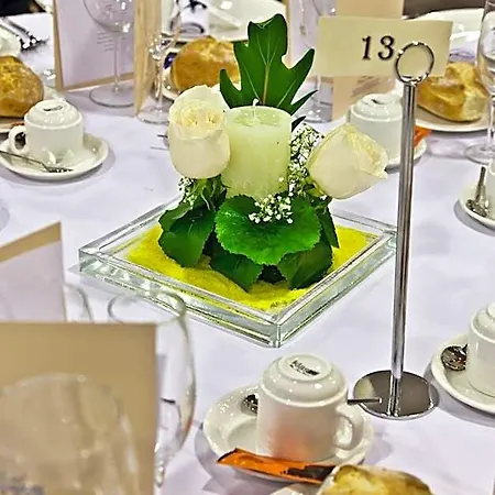 Szálloda Palacio De Asturias 3*